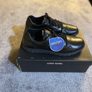 Josef Seibel Steffi 62 Black Nappa Leather Shoes